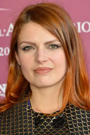 Elodie Frégé