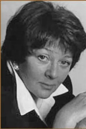 Алла Сурикова