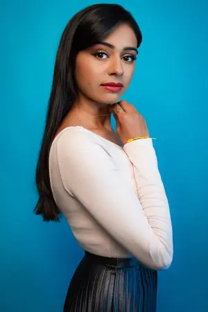 Nelufar Hedayat
