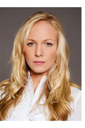 Eline Van der Velden