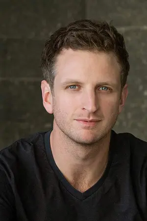 Aaron Glenane