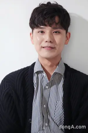 Lee Dong Gil