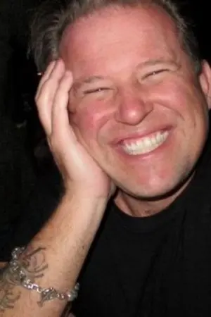 Thom Kikot