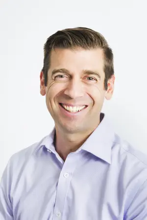 Dr Justin Coulson
