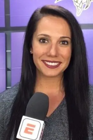 Courtney Cronin