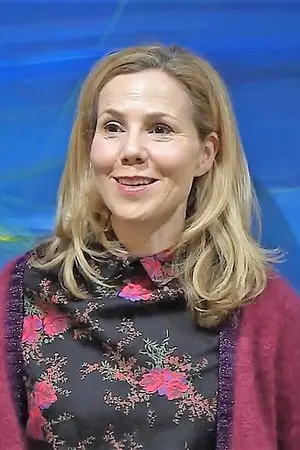 Салли Филлипс