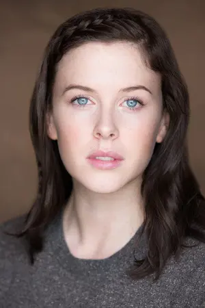 Alexandra Roach