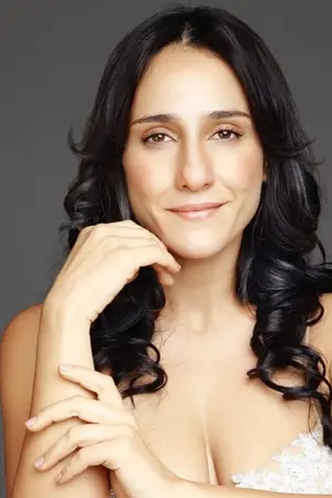 Cecilia Navia
