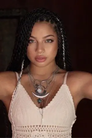 Kiana Ledé