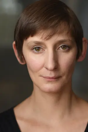 Laura Elphinstone