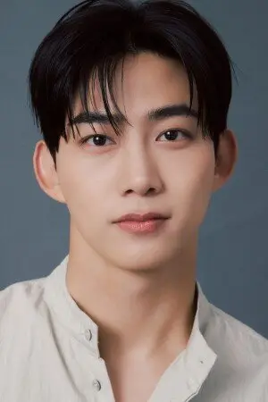 Taecyeon
