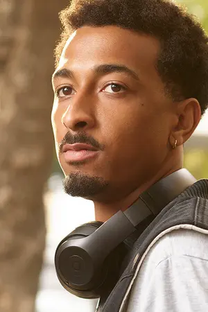 Travis Bennett