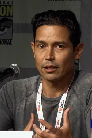 Anthony Ruivivar