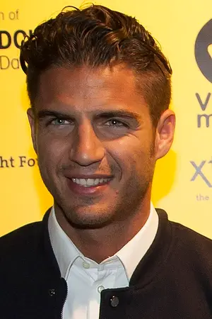 Maxi Iglesias
