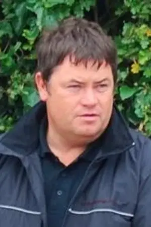 Mike Brewer
