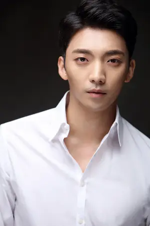 Hwang Hui