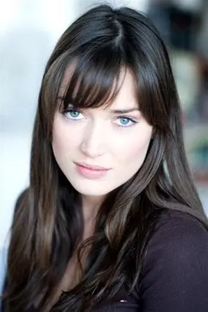 Elsa Esnoult