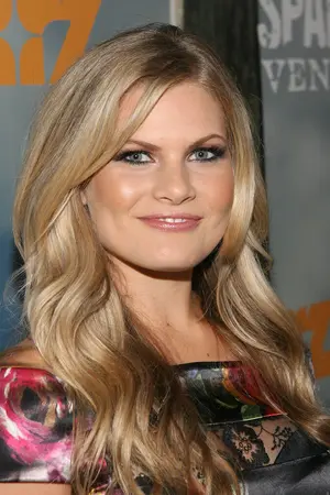 Bonnie Sveen
