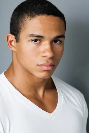 Noah Gray-Cabey