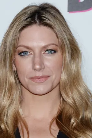Jes Macallan