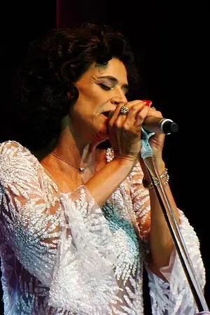Simone