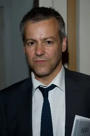 Rupert Graves