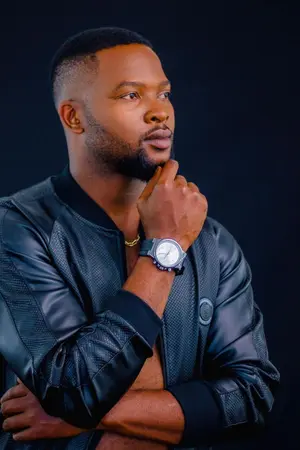 Mike Ndlangamandla