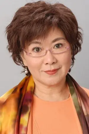 Louise Lee