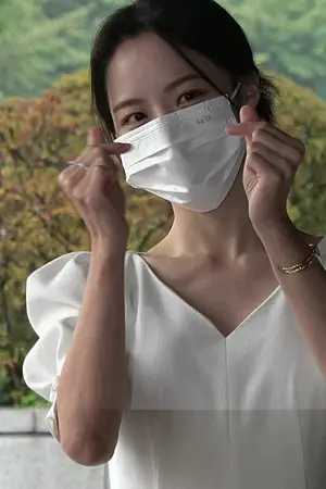 Bae Yoon-kyung