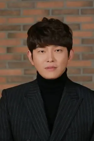 Yoon Kyun-sang