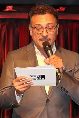 Yiğit Özşener