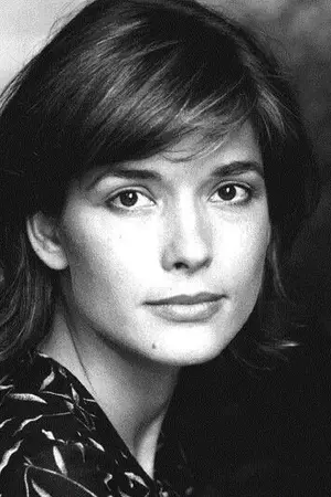 Simone Bendix