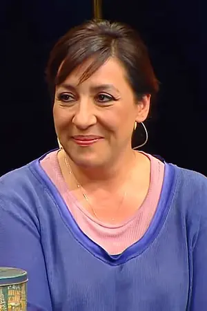 Binnur Kaya