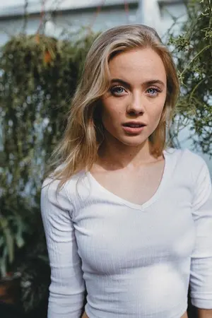 Chloe Fox