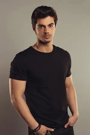 Берк Атан