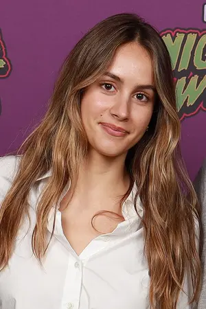 Nell Verlaque