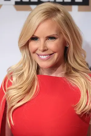 Gena Lee Nolin