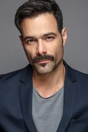 Luis Roberto Guzmán