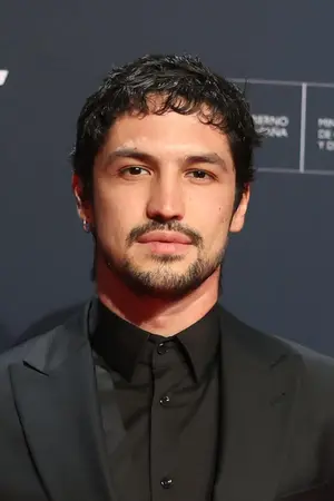 Gabriel Leone