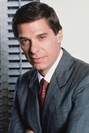 Arthur Taxier