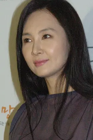 Chae Shi-ra