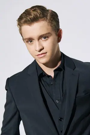 Gavin Lewis