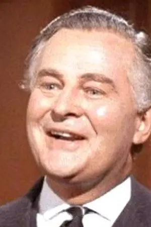 Derek Bond