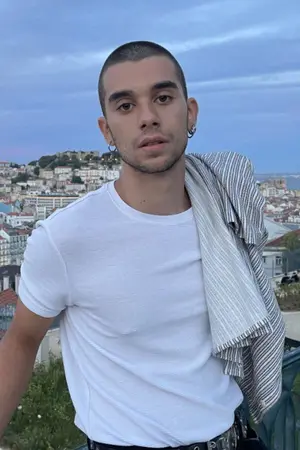 Álex Mola
