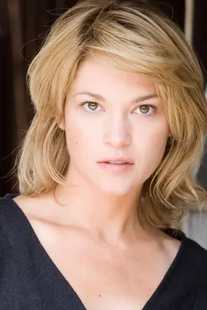 Nicki Aycox