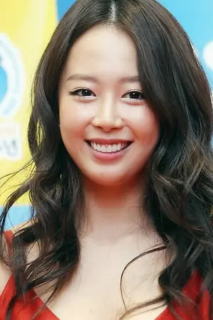 Shin Ji Soo
