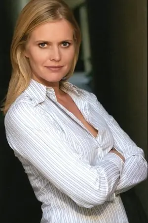 Claire Yarlett