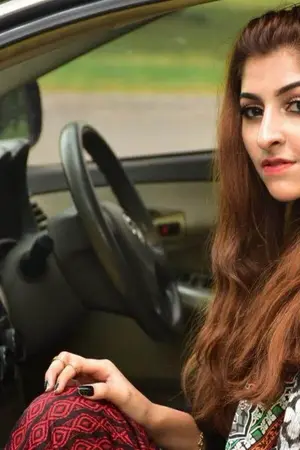 Kinza Khan