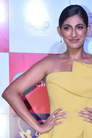 Kubra Sait
