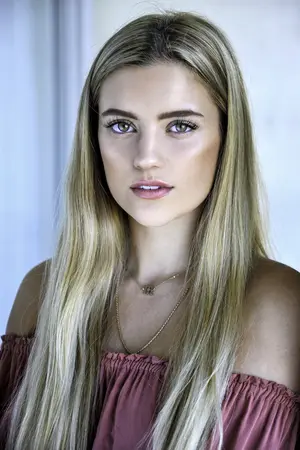 Mia Healey